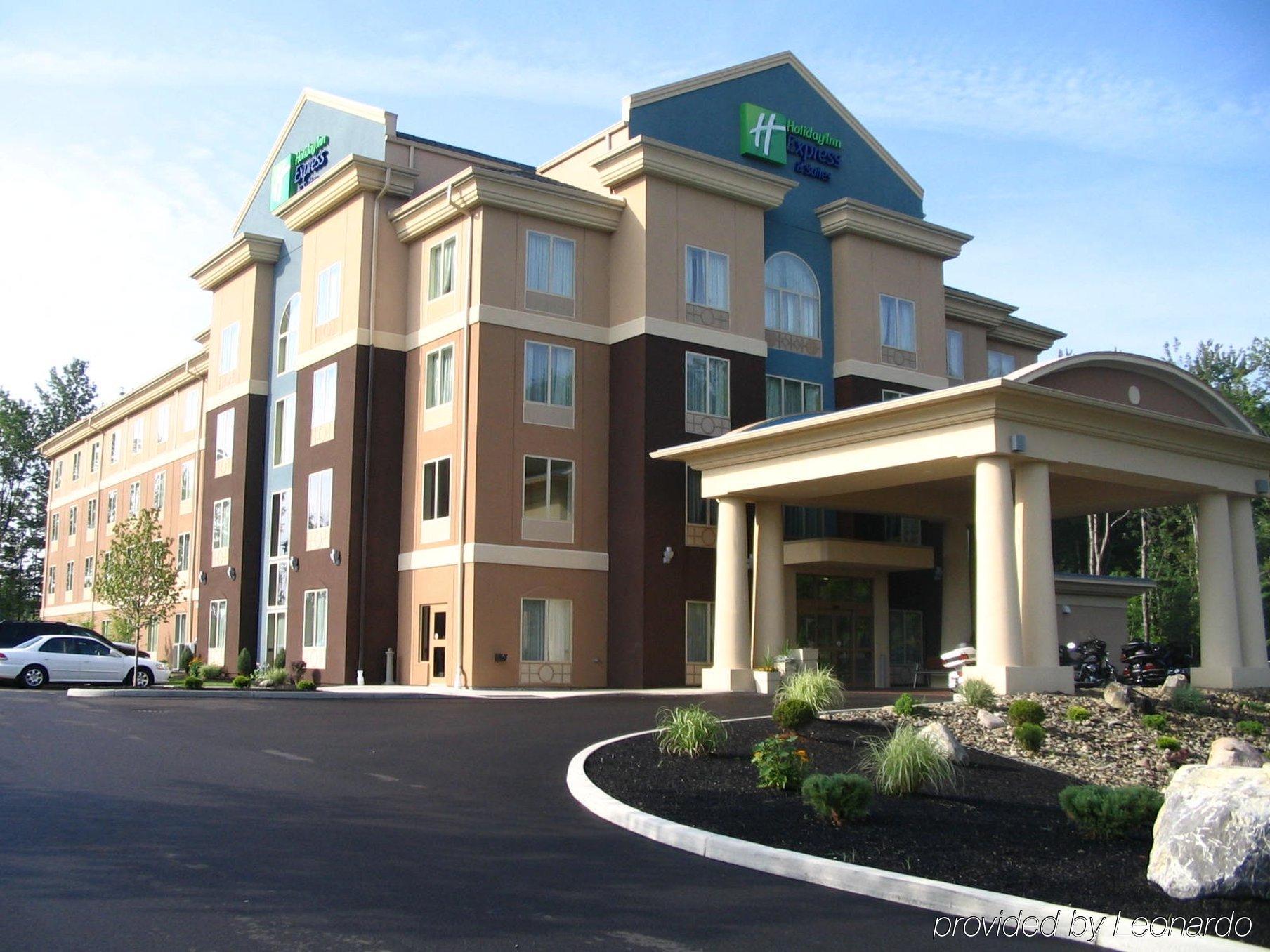 Holiday Inn Express Hotel & Suites Hamburg By Ihg מראה חיצוני תמונה